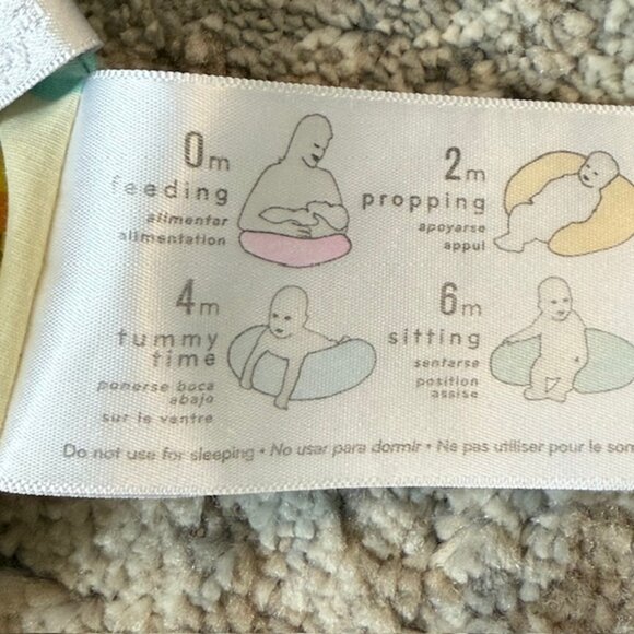 Boppy Pillow Cover Safari Animals - Lions Giraffe Elephant Hippo - Picture 8 of 9